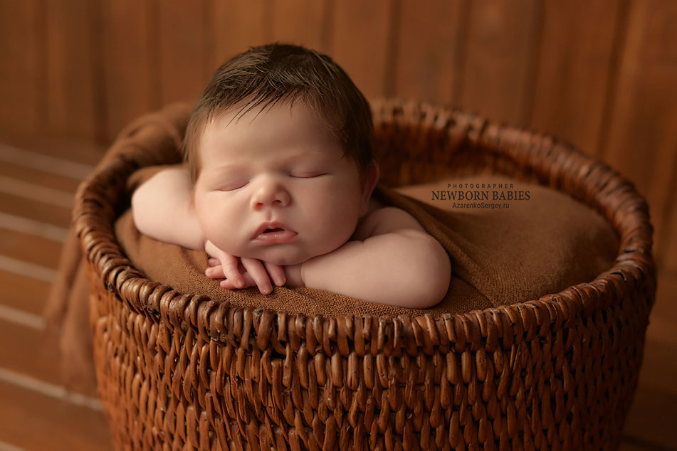 Фотография сделана в питерской фотостудии для съемки новорожденных Фотография сделана в питерской фотостудии для съемки новорожденных